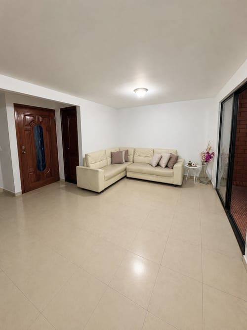 Casa de 3 alcobas en venta en Valle Del Lili, Cali, 127 m² · foto 4 de 24