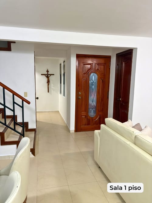 Casa de 3 alcobas en venta en Valle Del Lili, Cali, 127 m² · foto 8 de 24
