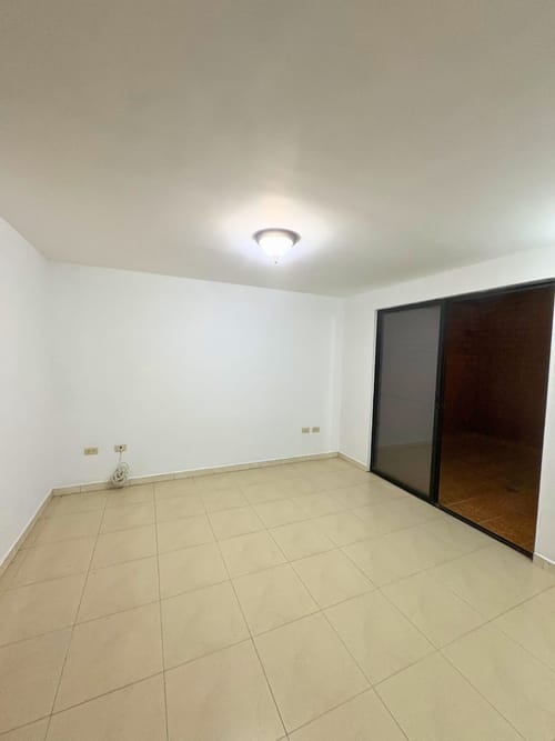 Casa de 3 alcobas en venta en Valle Del Lili, Cali, 127 m² · foto 13 de 24