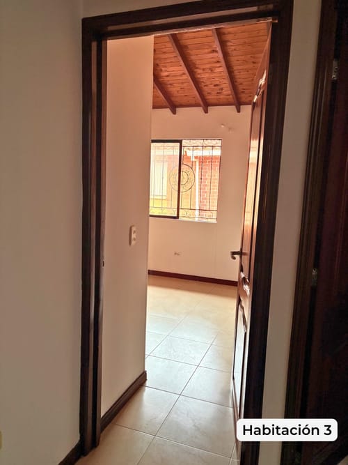 Casa de 3 alcobas en venta en Valle Del Lili, Cali, 127 m² · foto 21 de 24