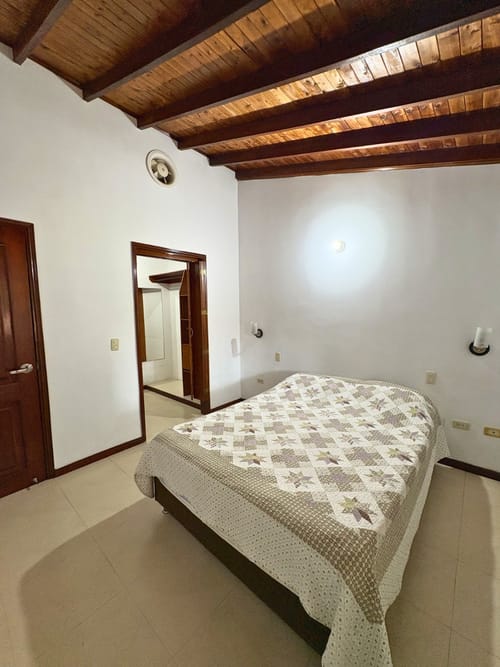 Casa de 3 alcobas en venta en Valle Del Lili, Cali, 127 m² · foto 10 de 24
