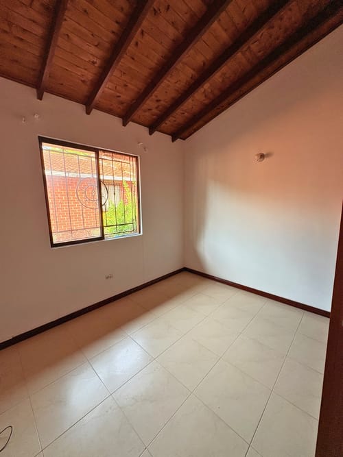 Casa de 3 alcobas en venta en Valle Del Lili, Cali, 127 m² · foto 23 de 24