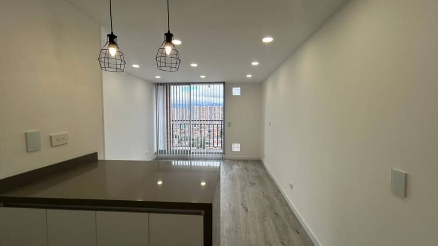 Apartamento de 2 alcobas en arriendo en La Laguna Fontibon, Bogotá, 42 m² · foto 5 de 13