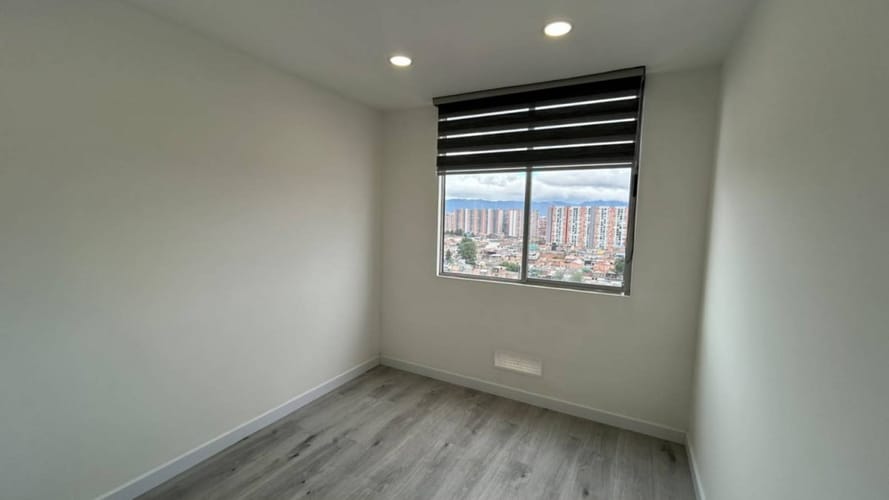 Apartamento de 2 alcobas en arriendo en La Laguna Fontibon, Bogotá, 42 m² · foto 7 de 13