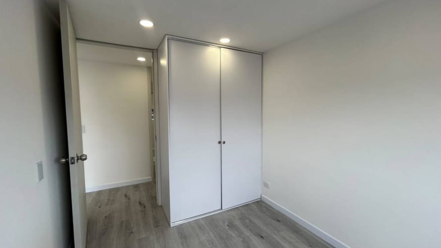 Apartamento de 2 alcobas en arriendo en La Laguna Fontibon, Bogotá, 42 m² · foto 8 de 13