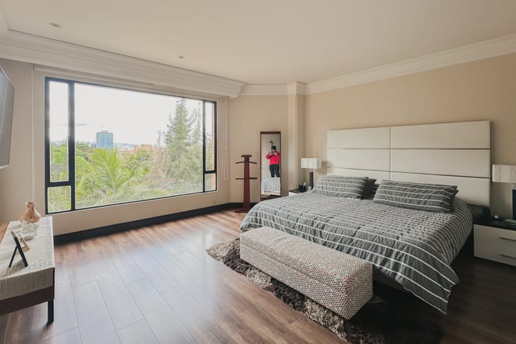 Apartamento de 3 alcobas en venta en Usaquen, Bogotá, 289 m² · foto 11 de 24