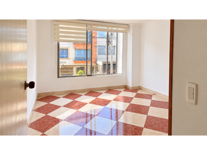 Apartamento de 3 alcobas en venta en Cundinamarca, Bogotá, 53 m² · foto 3 de 11