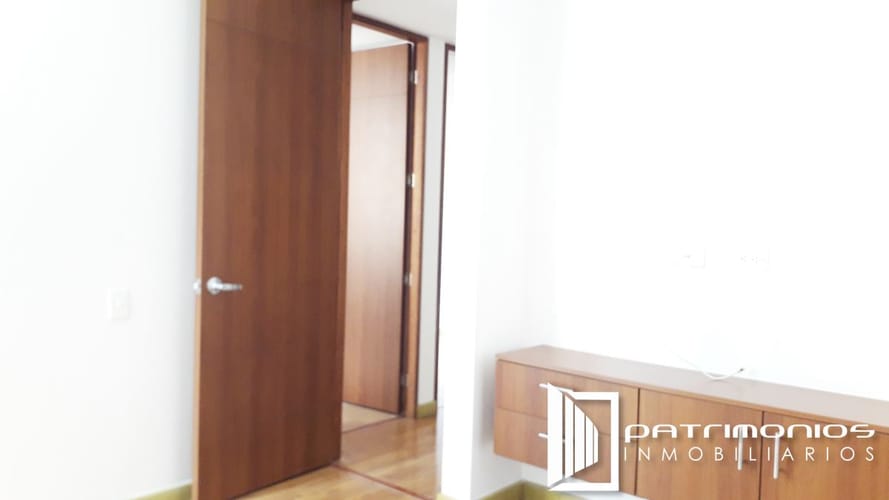 Apartamento de 3 alcobas en arriendo en Fontibon, Bogotá, 62 m² · foto 2 de 17