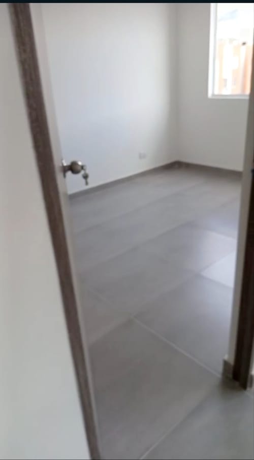 Apartamento de 2 alcobas en venta en Lagos De Torca, Bogotá, 45 m² · foto 5 de 10
