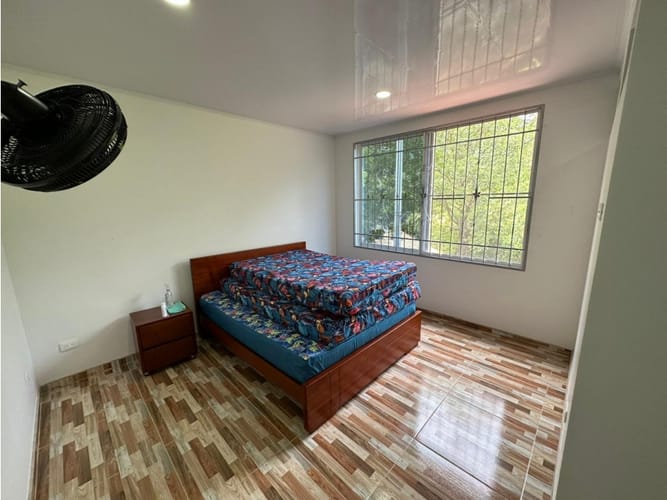Casa de 4 alcobas en venta en San Miguel, Girardot, 116 m² · foto 7 de 14