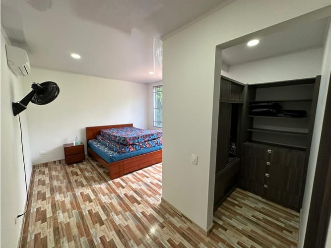 Casa de 4 alcobas en venta en San Miguel, Girardot, 116 m² · foto 9 de 14