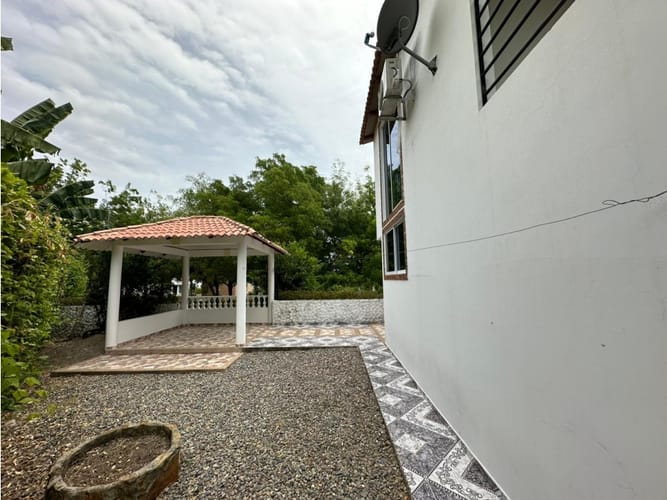 Casa de 4 alcobas en venta en San Miguel, Girardot, 116 m² · foto 12 de 14