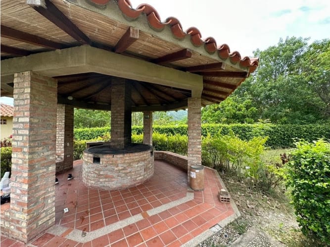 Casa de 4 alcobas en venta en San Miguel, Girardot, 116 m² · foto 14 de 14