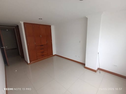 Apartamento de 3 alcobas en arriendo en El Dorado, Pasto, 77 m² · foto 7 de 10
