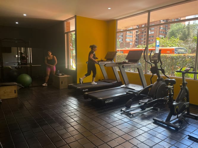 Apartamento de 3 alcobas en venta en La Calleja, Bogotá, 111 m² · foto 9 de 15