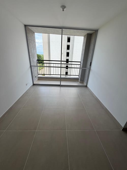 Apartamento de 2 alcobas en arriendo en Cachipay, Cali, 56 m² · foto 6 de 10