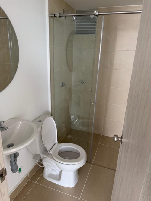 Apartamento de 2 alcobas en arriendo en Cachipay, Cali, 56 m² · foto 7 de 10