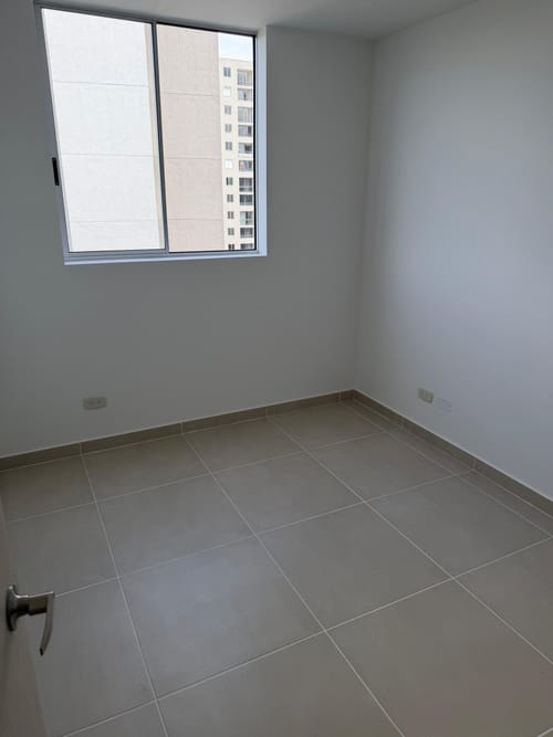 Apartamento de 2 alcobas en arriendo en Cachipay, Cali, 56 m² · foto 8 de 10