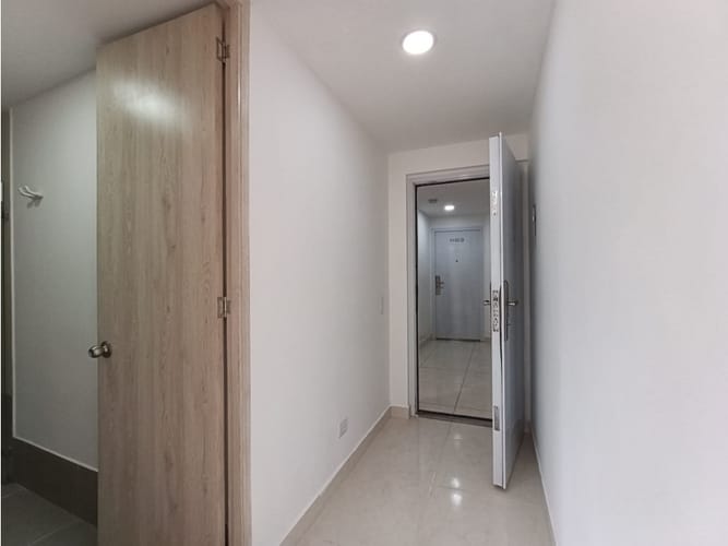 Apartaestudio en venta en El Carmelo Ii, Sabaneta, 44 m² · foto 7 de 19