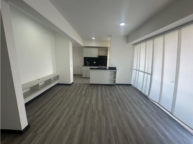 Apartamento de 3 alcobas en arriendo en Las Lomitas, Sabaneta, 80 m² · foto 5 de 21