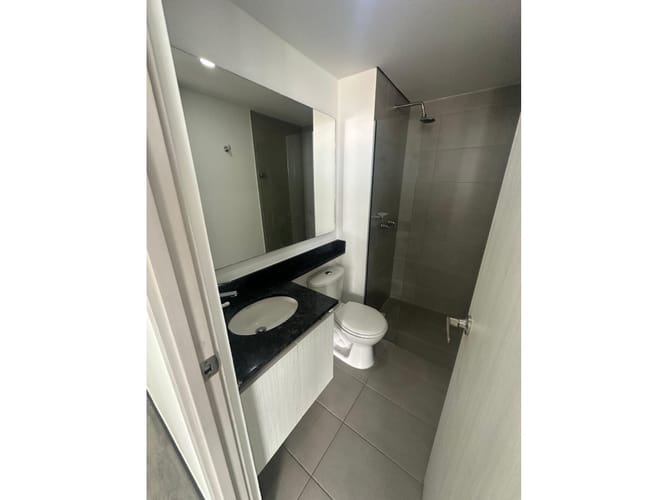Apartamento de 3 alcobas en arriendo en Las Lomitas, Sabaneta, 80 m² · foto 10 de 21