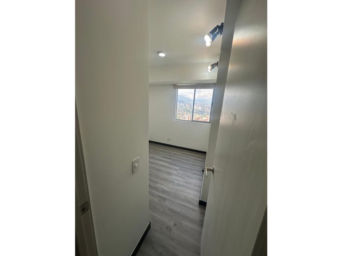 Apartamento de 3 alcobas en arriendo en Las Lomitas, Sabaneta, 80 m² · foto 12 de 21