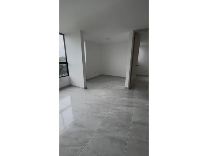 Apartamento de 2 alcobas en venta en Cerritos, Pereira, 55 m² · foto 8 de 22