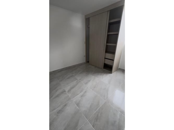 Apartamento de 2 alcobas en venta en Cerritos, Pereira, 55 m² · foto 12 de 22