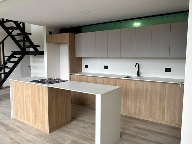 Apartamento de 3 alcobas en venta en Las Palmas, Medellín, 180 m² · foto 8 de 15