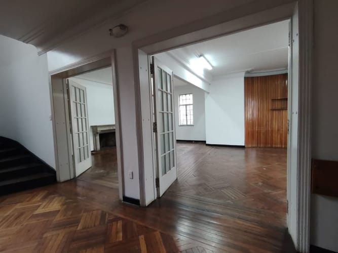 Casa de 13 alcobas en venta en Teusaquillo, Bogotá, 828 m² · foto 5 de 24