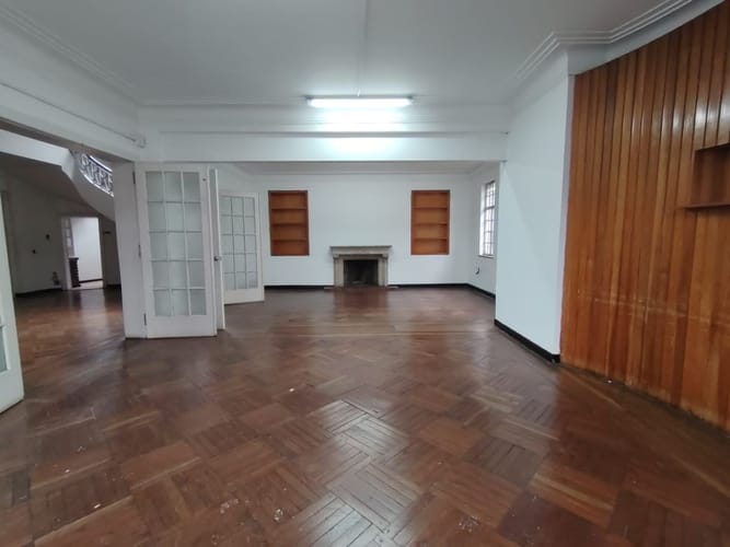 Casa de 13 alcobas en venta en Teusaquillo, Bogotá, 828 m² · foto 12 de 24