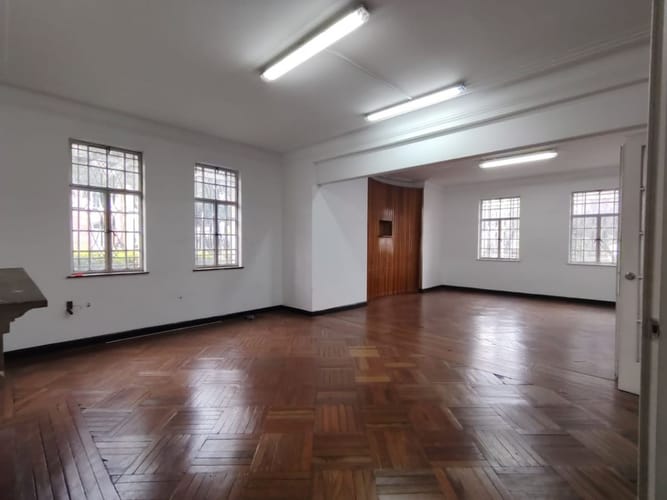 Casa de 13 alcobas en venta en Teusaquillo, Bogotá, 828 m² · foto 13 de 24