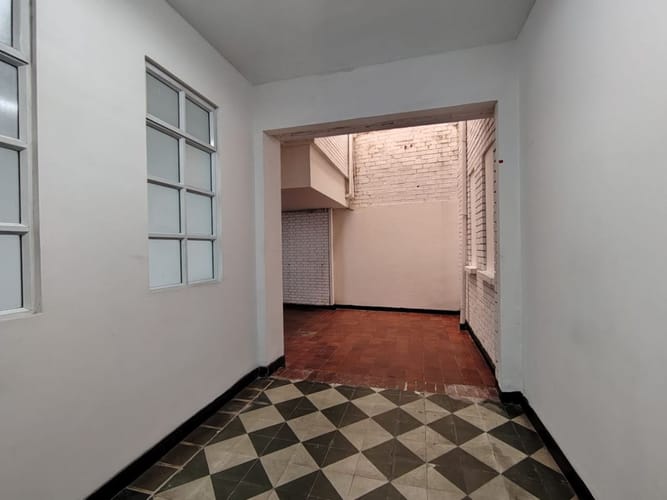 Casa de 13 alcobas en venta en Teusaquillo, Bogotá, 828 m² · foto 18 de 24