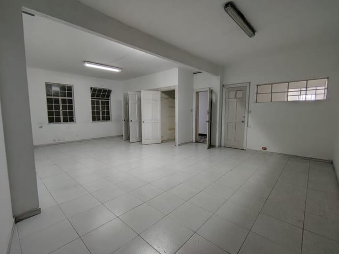 Casa de 13 alcobas en venta en Teusaquillo, Bogotá, 828 m² · foto 20 de 24