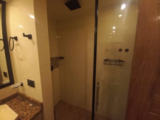 Apartamento de 2 alcobas en arriendo en Santa Barbara, Bogotá, 100 m² · foto 8 de 20