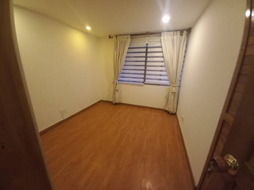 Apartamento de 2 alcobas en arriendo en Santa Barbara, Bogotá, 100 m² · foto 13 de 20