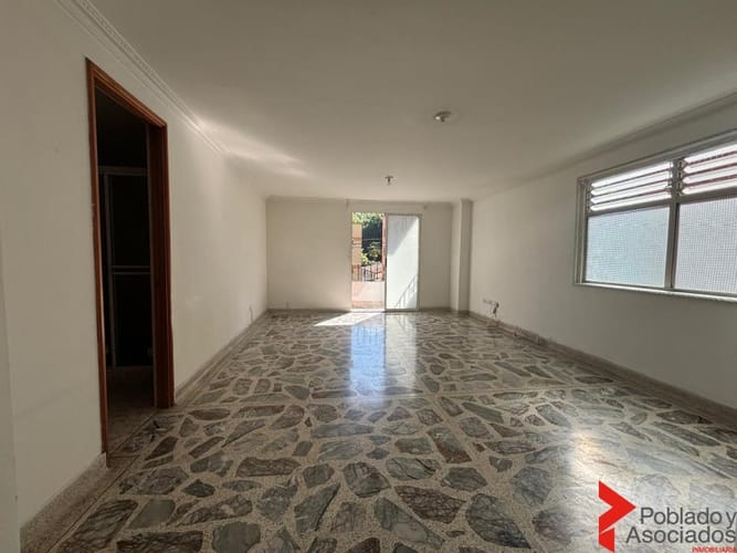 Apartamento de 3 alcobas en venta en San Marcos, Envigado, 110 m² · foto 5 de 17