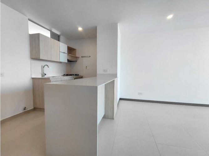 Apartaestudio en venta en Los Naranjos, Medellín, 64 m² · foto 6 de 20