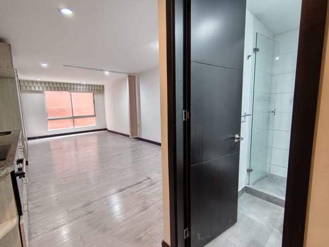 Apartamento de 1 alcoba en venta en Chapinero, Bogotá, 31 m² · foto 6 de 16