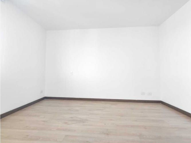 Apartaestudio en venta en Los Naranjos, Medellín, 64 m² · foto 13 de 20