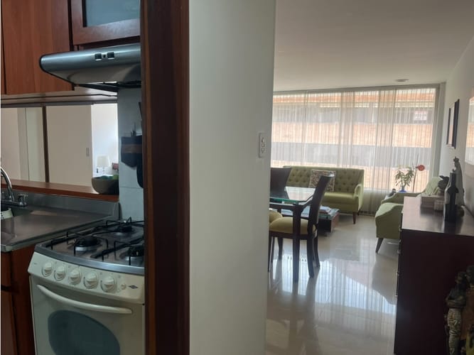 Apartamento de 2 alcobas en arriendo en Santa Barbara, Bogotá, 82 m² · foto 5 de 9