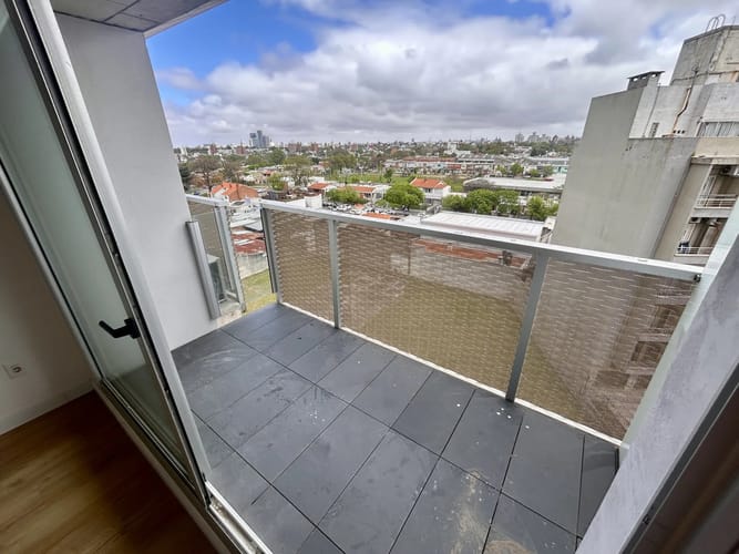 Alquiler Apartamento De 1 Dormitorio Muy Luminoso Excelentes Servicios En Buceo · Photo 3