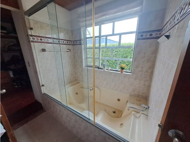 Casa de 3 alcobas en venta en Barcelona, Villavicencio, 170 m² · foto 12 de 21