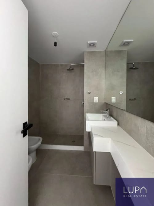 Apartamento en alquiler 1 dormitorio en Ventura Tower Carrasco · Foto 6