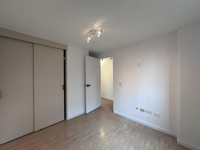Apartamento de 3 alcobas en arriendo en El Poblado, Medellín, 85 m² · foto 8 de 18