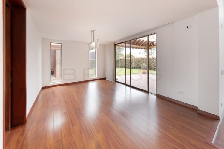 Casa de 4 alcobas en venta en Centro Historico, Chía, 327 m² · foto 2 de 24