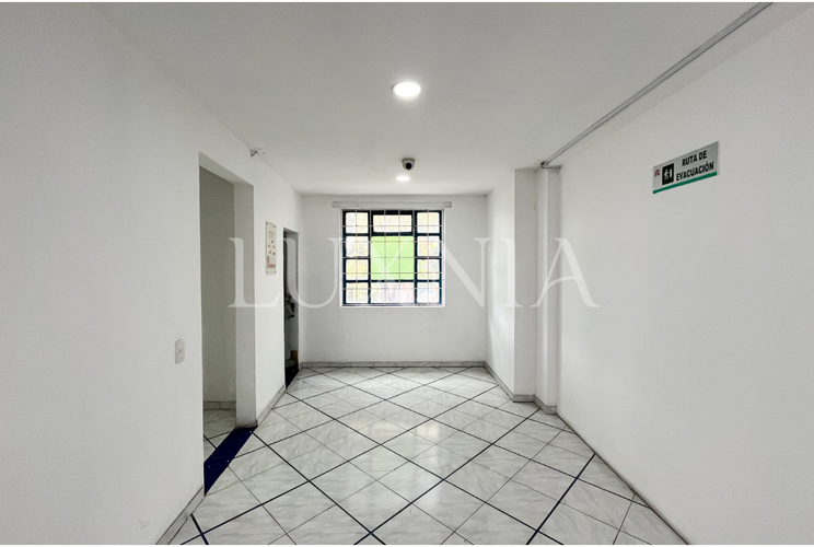 Casa de 10 alcobas en venta en La Magdalena, Bogotá, 600 m² · foto 8 de 14