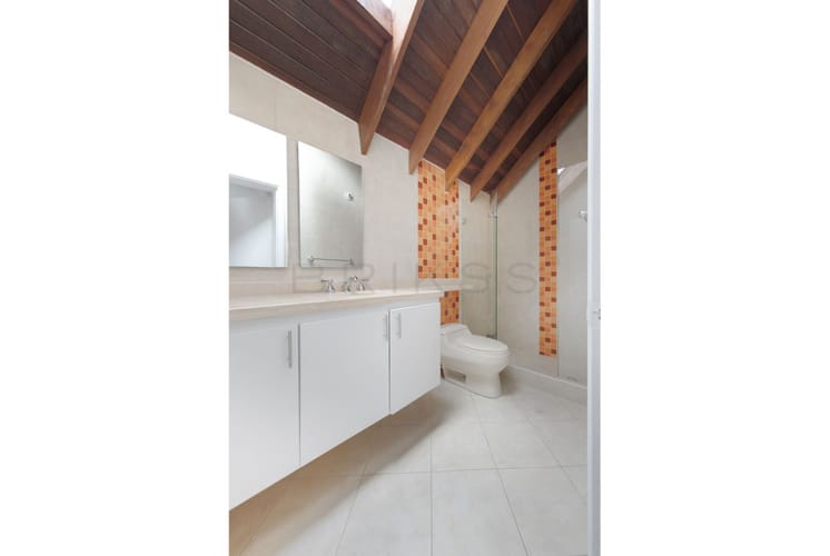 Casa de 4 alcobas en venta en Centro Historico, Chía, 327 m² · foto 13 de 24