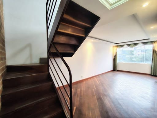 Apartamento de 4 alcobas en venta en Verbenal San Antonio, Bogotá, 100 m² · foto 4 de 24