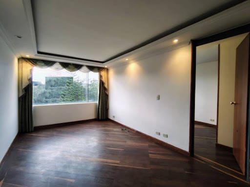 Apartamento de 4 alcobas en venta en Verbenal San Antonio, Bogotá, 100 m² · foto 6 de 24